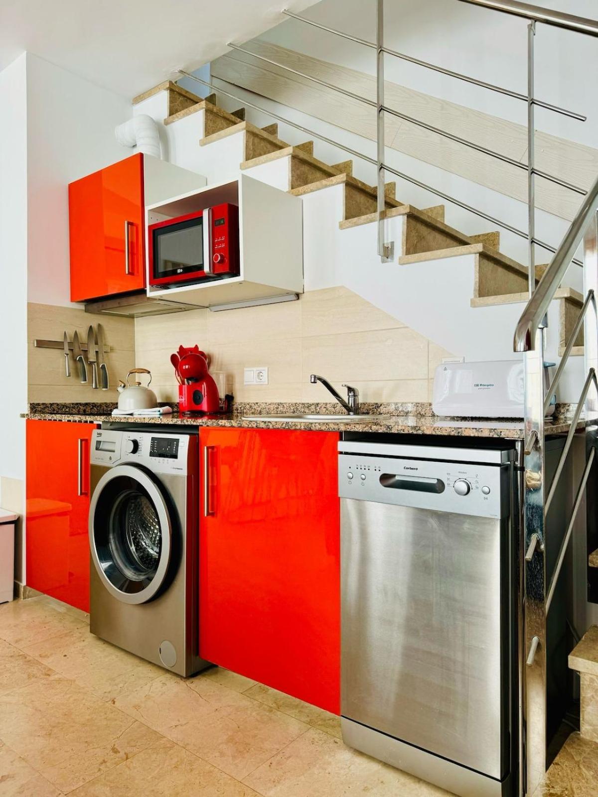 Abat 3 Cool & Wide Duplex Next To The Cathedral * Valencia